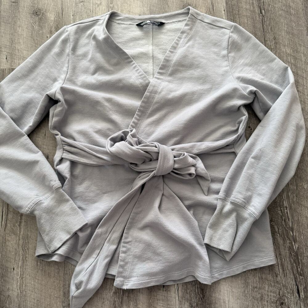 The North Face Belted Wrap Sweatshirt Womens Size Large Light Gray Cardigan - Picture 7 of 9